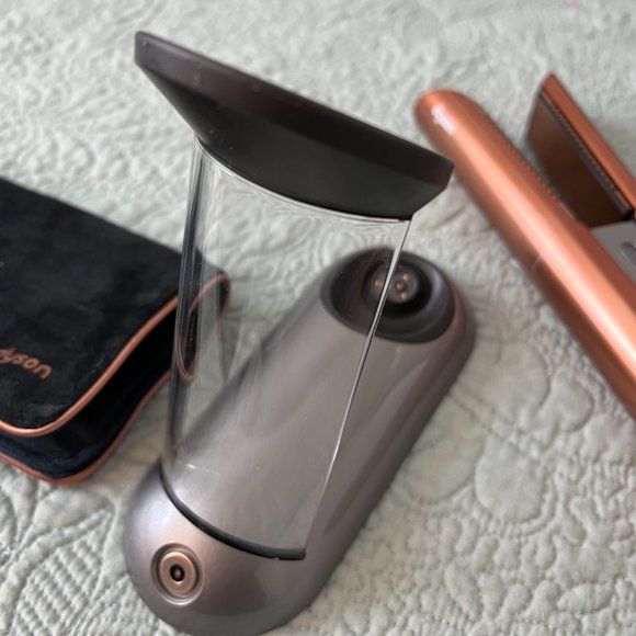 Dyson Hair Straightener - Picture 5 of 7